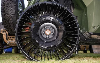 Zoom sur roue increvable et sans air MICHELIN X® TWEEL®